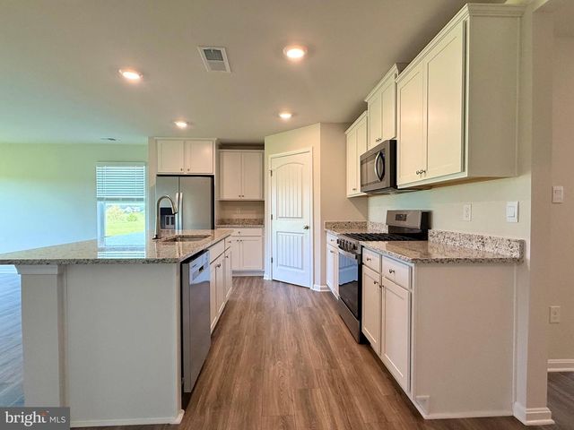 252 SARAH SIDE DR, Harrington, DE 19952