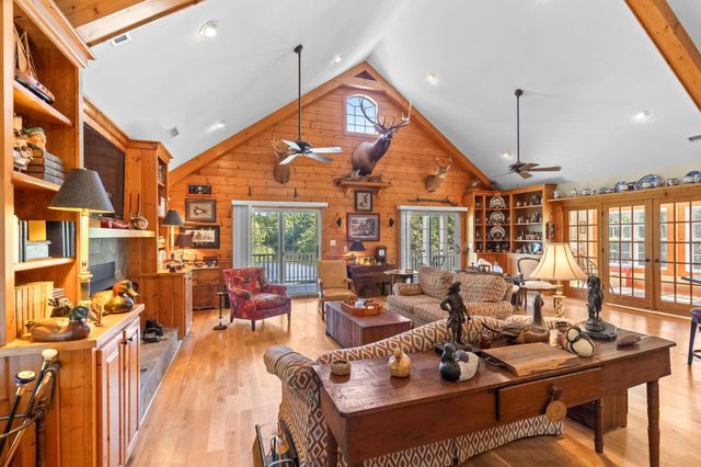 1124 Kingsburg Hwy., Johnsonville, SC 29555