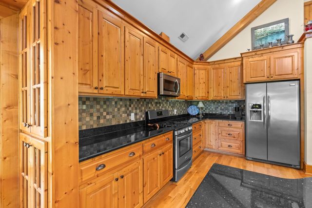 1124 Kingsburg Hwy., Johnsonville, SC 29555