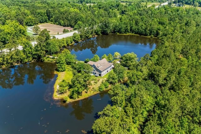 1124 Kingsburg Hwy., Johnsonville, SC 29555