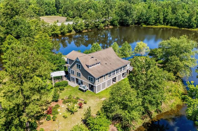 1124 Kingsburg Hwy., Johnsonville, SC 29555