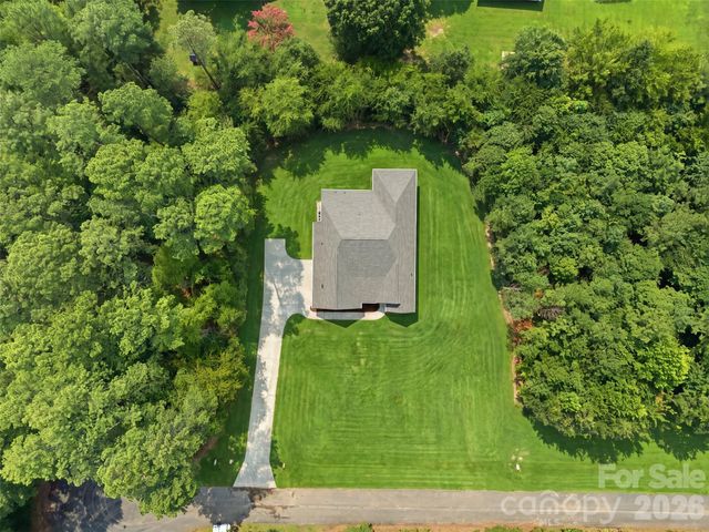 5088 Lacewood Court, Concord, NC 28025