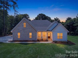 5088 Lacewood Court, Concord, NC 28025