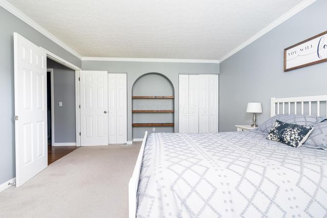 107 N Highview Boulevard, Pataskala, OH 43062