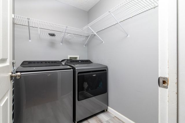 107 N Highview Boulevard, Pataskala, OH 43062