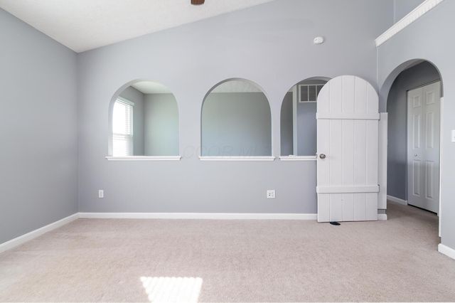 107 N Highview Boulevard, Pataskala, OH 43062