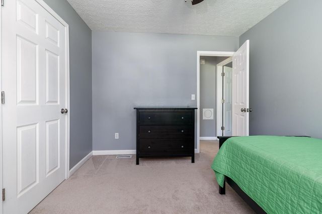 107 N Highview Boulevard, Pataskala, OH 43062