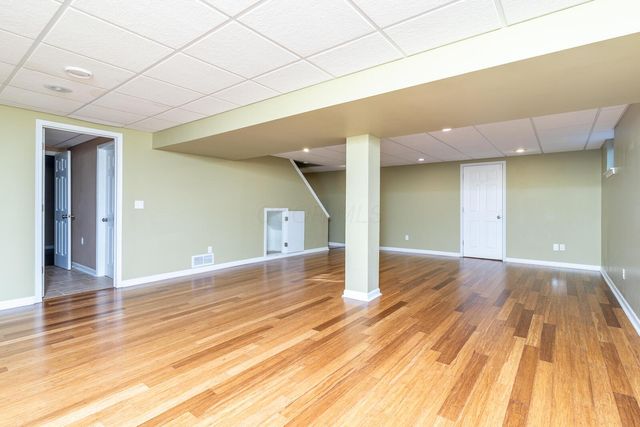 107 N Highview Boulevard, Pataskala, OH 43062