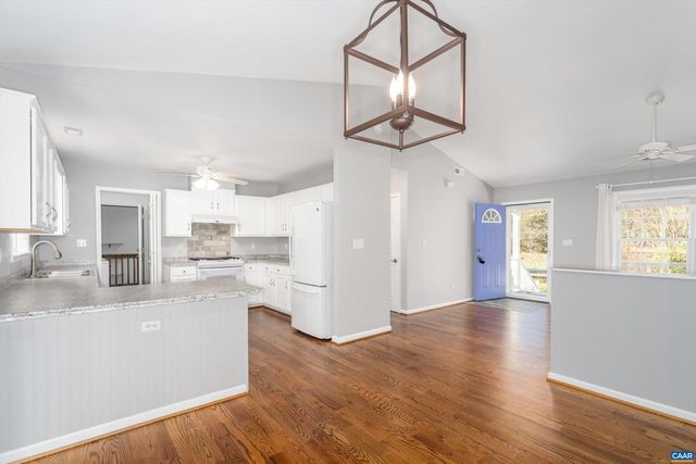 17 SEMINOLE TRL, Palmyra, VA 22963