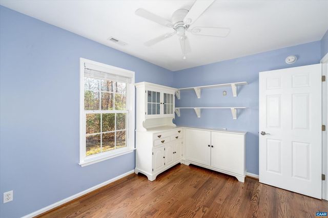 17 SEMINOLE TRL, Palmyra, VA 22963