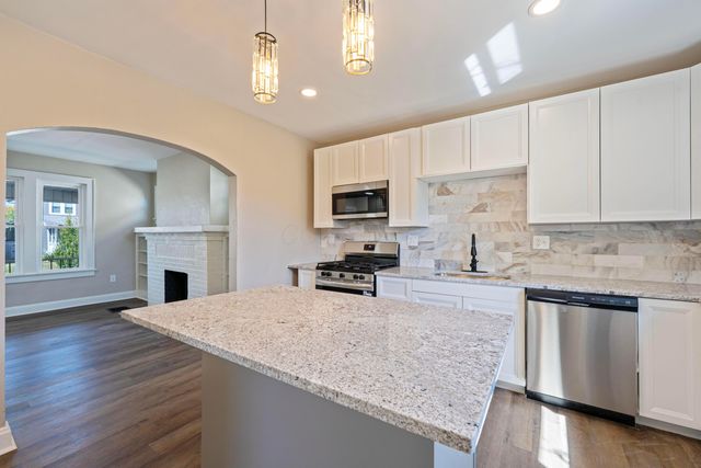 693 Thurman Avenue, Columbus, OH 43206