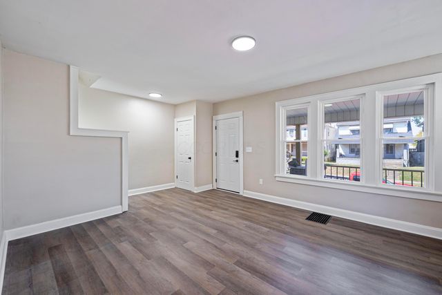 693 Thurman Avenue, Columbus, OH 43206