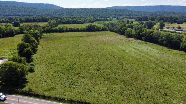 5600 SR 50, Pelham, TN 37366