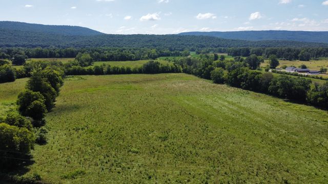 5600 SR 50, Pelham, TN 37366
