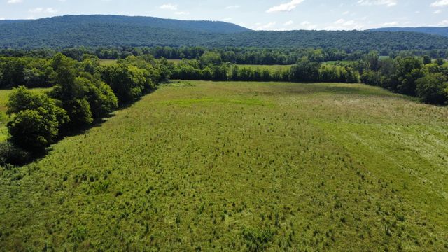 5600 SR 50, Pelham, TN 37366