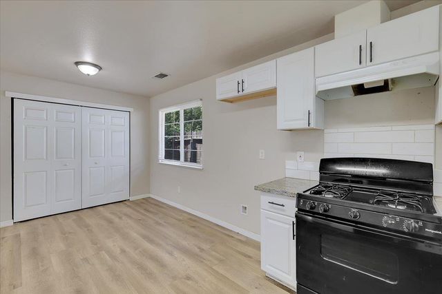 180 Percy Ave, Yuba City, CA 95991