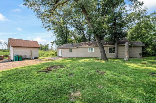 6764 W Broadway Avenue, Columbus, MN 55025