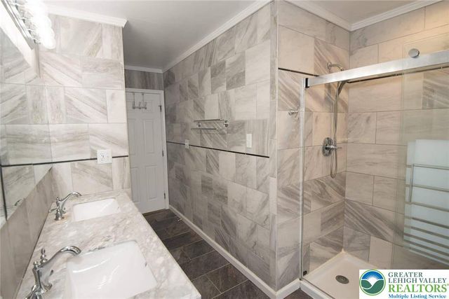 4185 Park Place, Bethlehem Twp, PA 18020