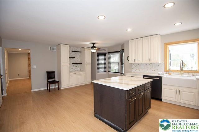 4185 Park Place, Bethlehem Twp, PA 18020