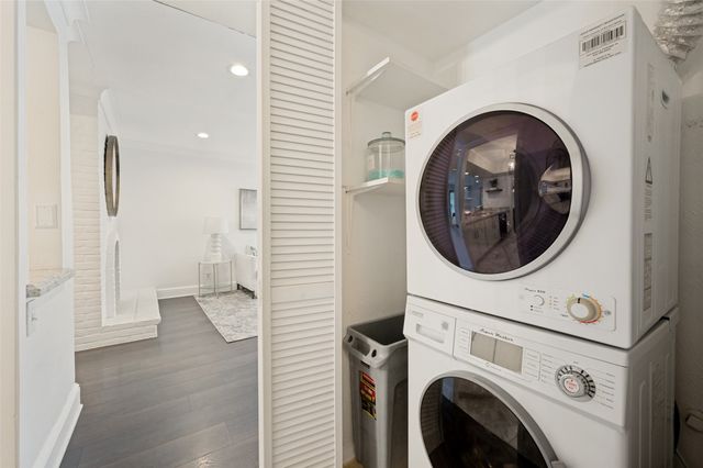 5904 Sandhurst Lane 149, Dallas, TX 75206