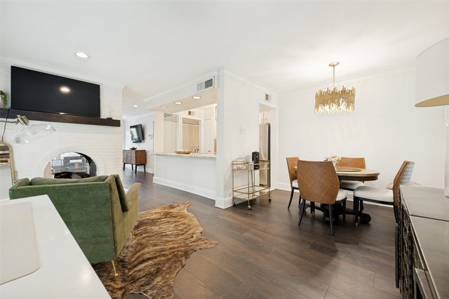 5904 Sandhurst Lane 149, Dallas, TX 75206