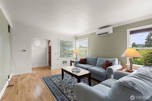 3640 W C Street, Bremerton, WA 98312
