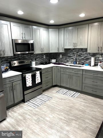 3207 ANCONA RD, Philadelphia, PA 19154