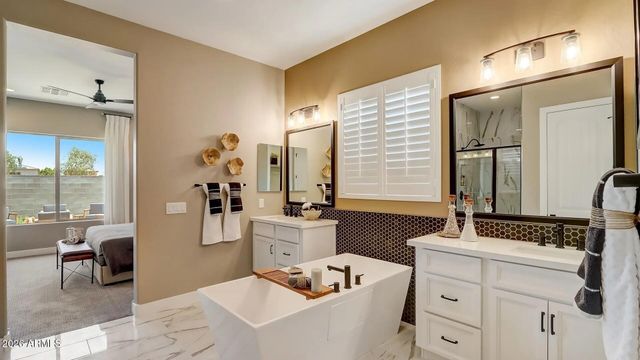 10921 N 163RD Drive, Surprise, AZ 85388