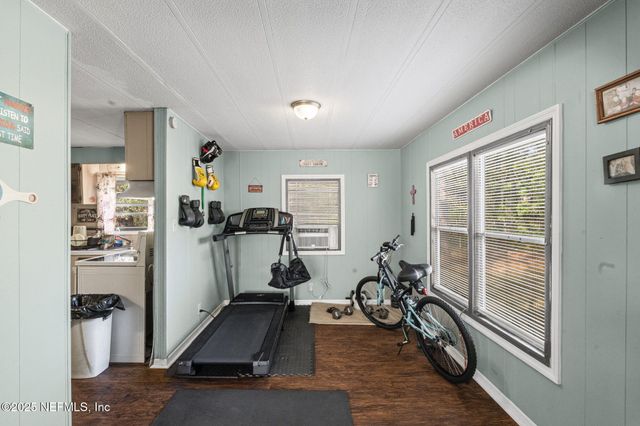 9945 LIGHT Avenue, Hastings, FL 32145