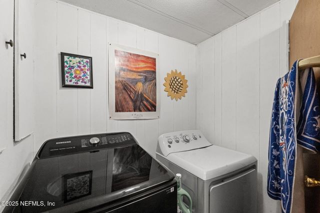 9945 LIGHT Avenue, Hastings, FL 32145