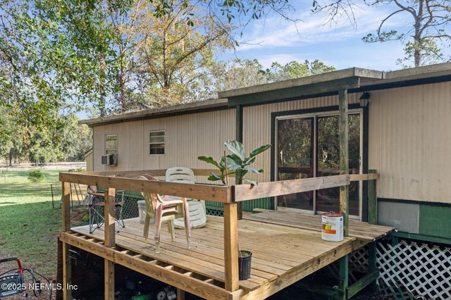 9945 LIGHT Avenue, Hastings, FL 32145