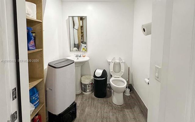 10200 NW 25th St 113, Doral, FL 33172