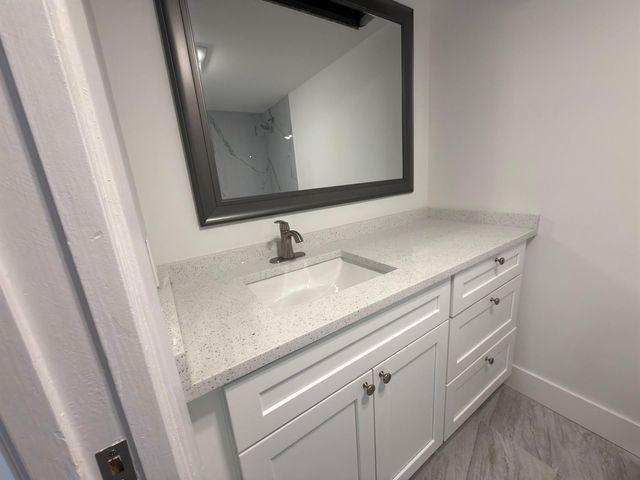 625 Oaks Drive 305, Pompano Beach, FL 33069