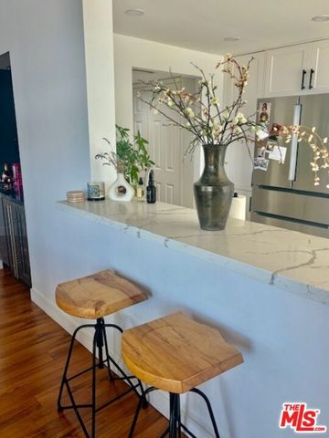 343 Pioneer Drive 1205, Glendale, CA 91203