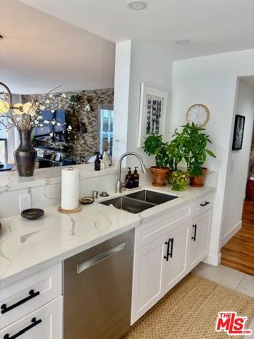 343 Pioneer Drive 1205, Glendale, CA 91203