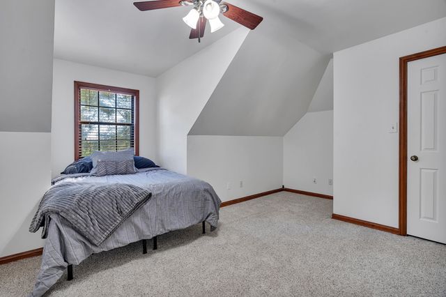 5896 Nuthatcher Rd, Gilmer, TX 75645