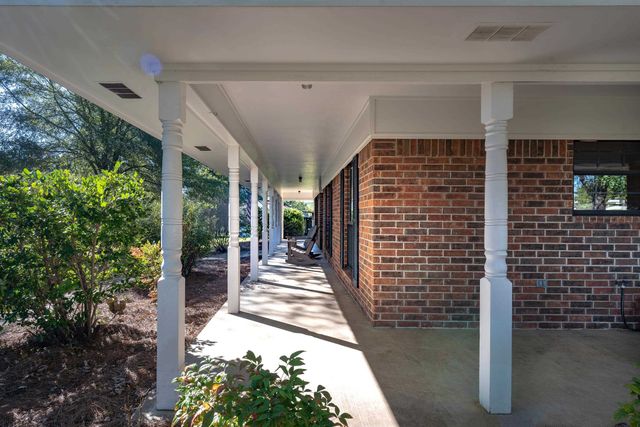 5896 Nuthatcher Rd, Gilmer, TX 75645