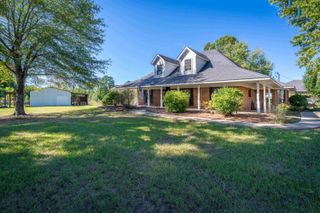 5896 Nuthatcher Rd, Gilmer, TX 75645