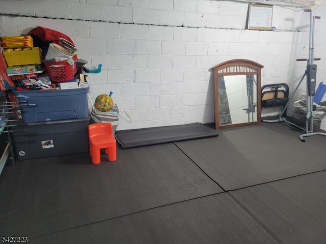 207 Williamson Ave, Hillside Twp., NJ 07205