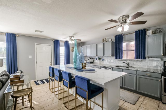 16011 Crooked Arrow Drive, Sugar Land, TX 77498