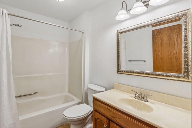 810 S Gammon Road, Madison, WI 53719