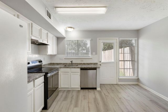 19527 Lazy Valley Drive, Katy, TX 77449