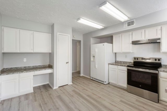 19527 Lazy Valley Drive, Katy, TX 77449