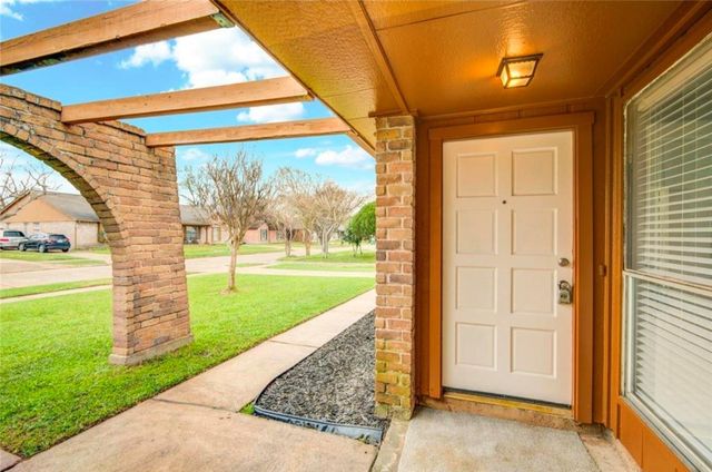 19527 Lazy Valley Drive, Katy, TX 77449