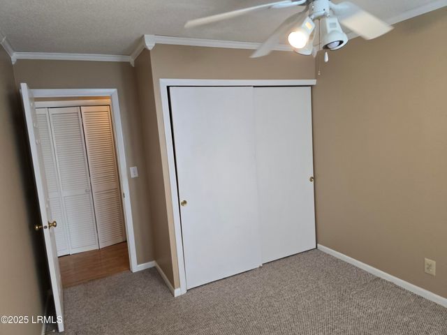 18 Middle Road, Beaufort, SC 29907