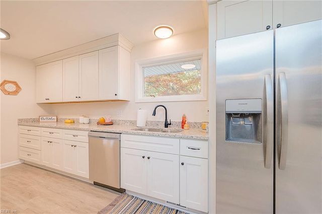 1 Langhorne RD, Newport News, VA 23606