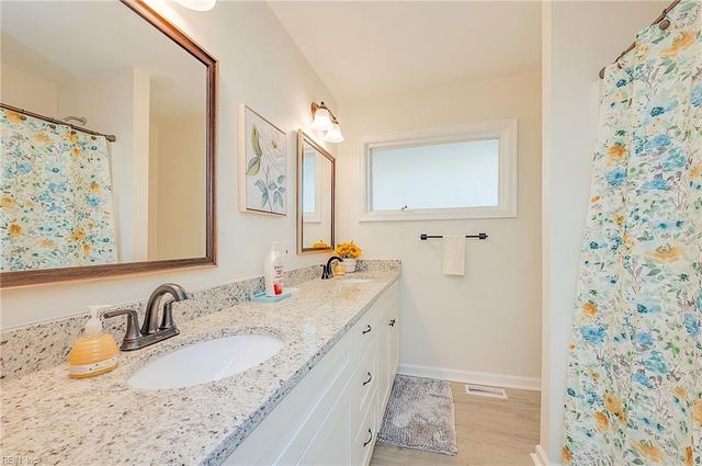 1 Langhorne RD, Newport News, VA 23606