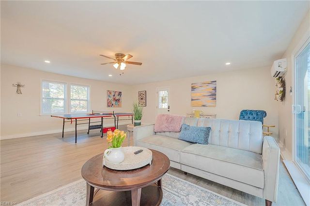 1 Langhorne RD, Newport News, VA 23606