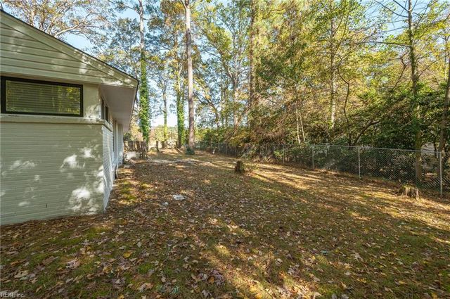 1 Langhorne RD, Newport News, VA 23606