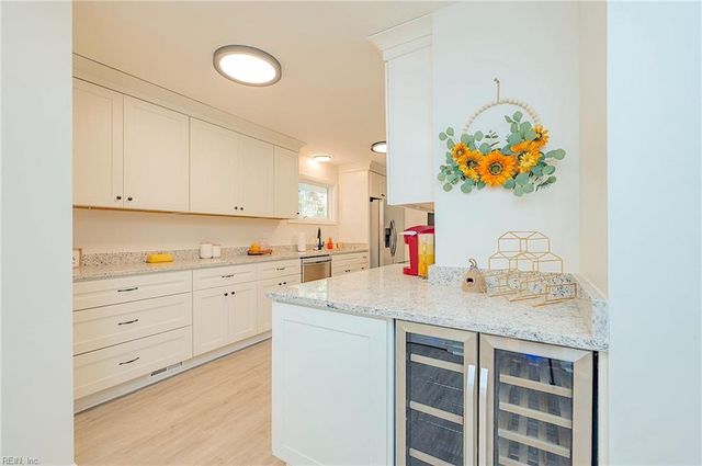 1 Langhorne RD, Newport News, VA 23606